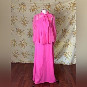Vintage 2 Piece 70s Cape Maxi Dress Hot Pink Eveningwear Prom S/M Bow Tie Neck